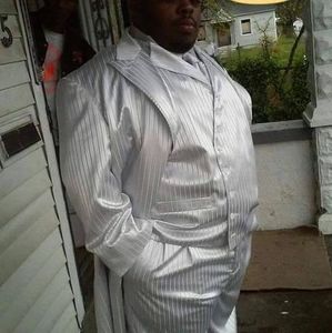 Meet your Posher, Jerry